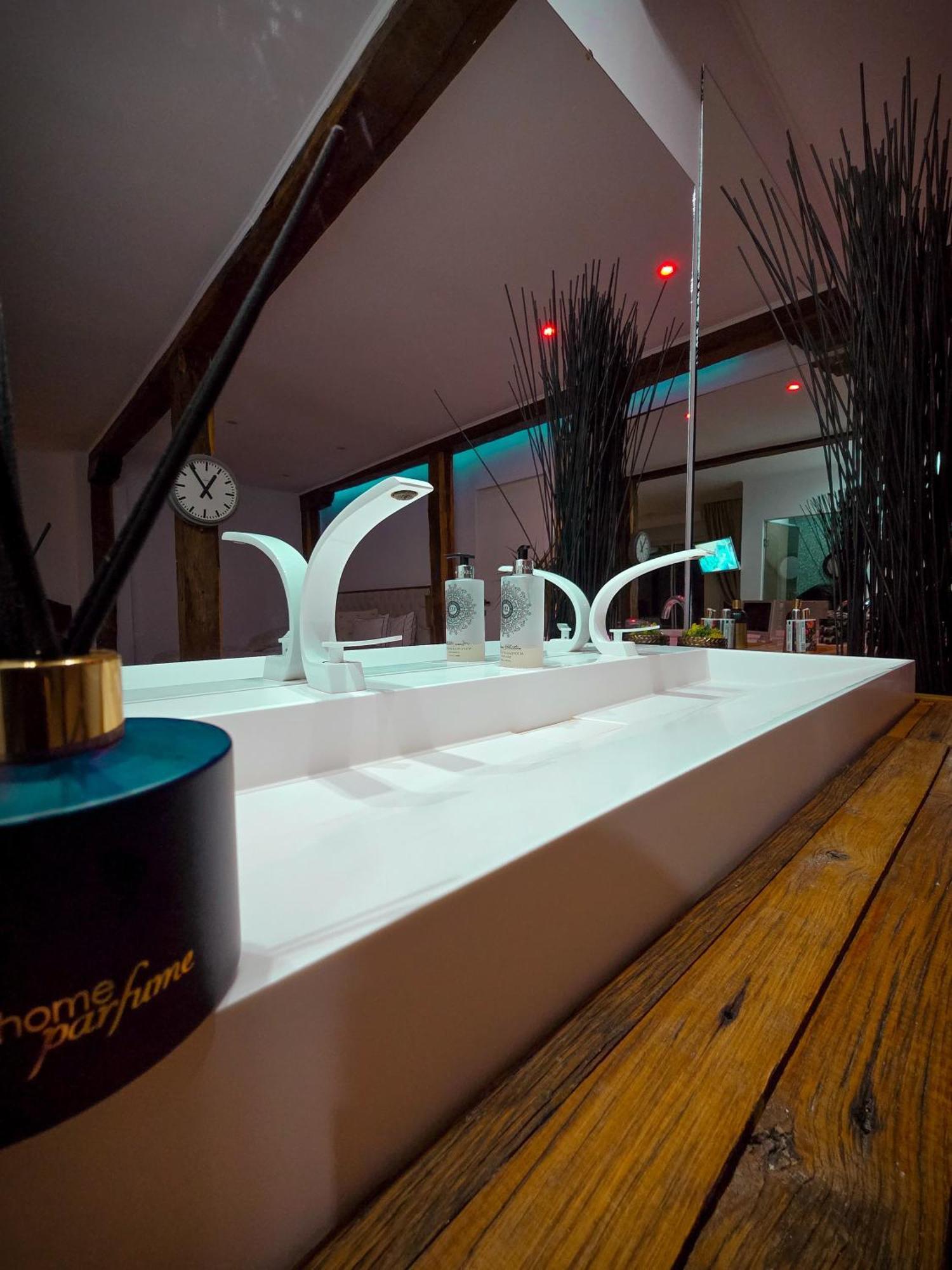 Bambuus Garden & Homestay Dragasani